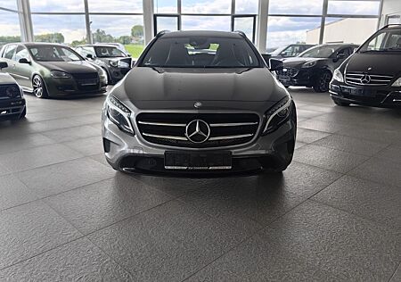 Mercedes-Benz GLA 200 d Score*NAVI*VOLLAUSSTATTUNG*