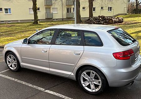 Audi A3 1.8 TFSI Attraction Sportback Attraction