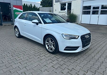 Audi A3 ambition ultra Automatik LED Navi Winterpaket