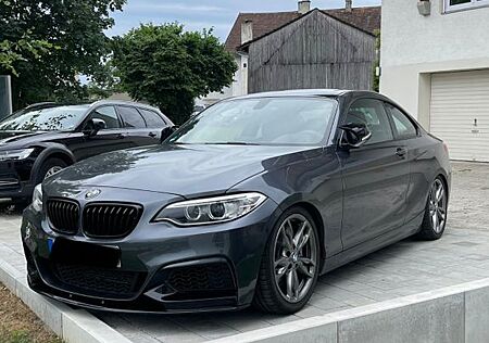 BMW M235i xDrive Steptronic Coupé -
