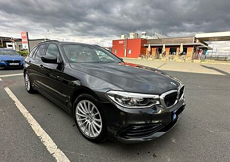 BMW 520d Touring A -