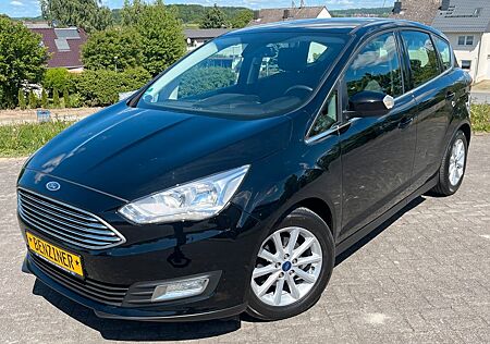 Ford C-Max 1,0 EcoBoost 92kW Titanium