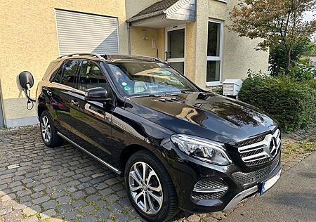 Mercedes-Benz GLE 350 d 4MATIC Panorama TOP gepflegt Scheckhef