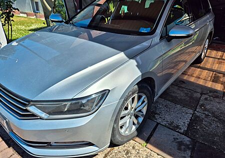 VW Passat Volkswagen 2.0 TDI SCR Comfortline Comfortline