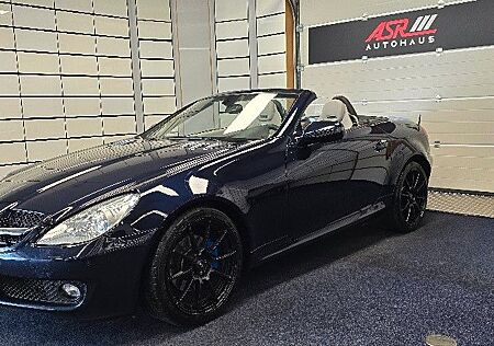 Mercedes-Benz SLK 300 Roadster