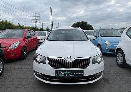 Skoda Superb Combi Elegance Buisiness Packet