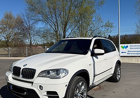 BMW X5 xDrive30d TÜV NEU BIS 04/2028