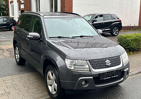 Suzuki Grand Vitara 2.4 VVT 4X4Comfort-Euro5-Navi-Xenon