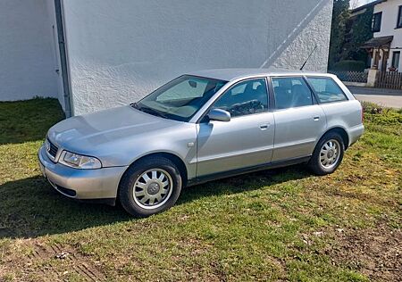 Audi A4 1.8 Avant Auto -