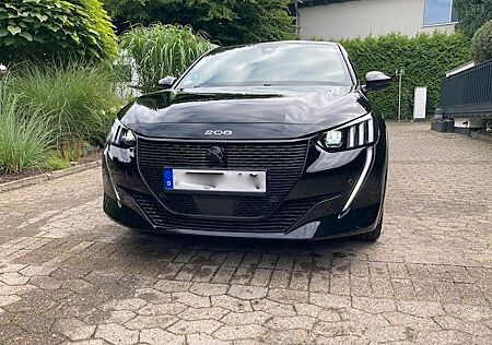 Peugeot 208 Elektromotor 136 GT