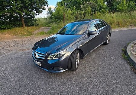 Mercedes-Benz E 350 BlueTEC 4MATIC AVANTGARDE