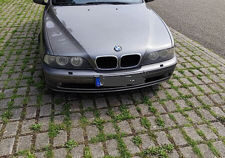 BMW 525d touring -