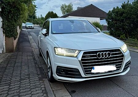 Audi Q7 3.0 TDI quattro tiptronic -