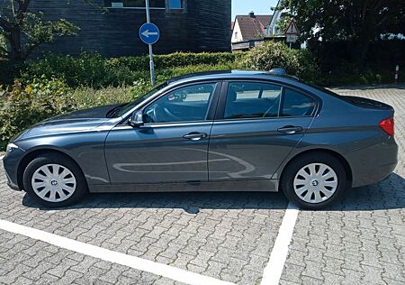 BMW 316i - Limousine