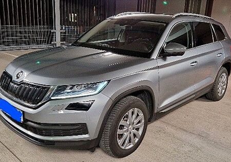 Skoda Kodiaq 2.0 TDI SCR 140kW DSG 4x4 STYLE STYLE