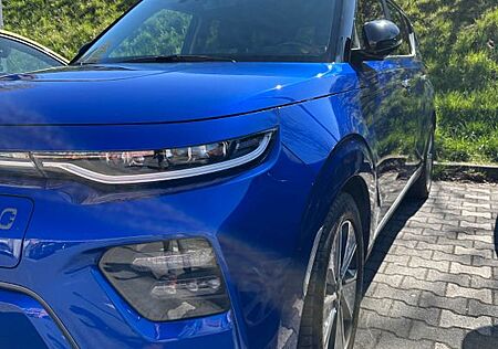 Kia Soul E- Spirit 64kwh>400km! ABST.TEMP. LEDER UVM
