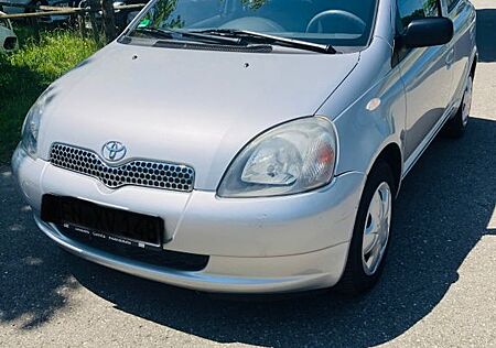 Toyota Yaris 1.0