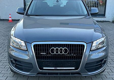 Audi Q5 2.0 TFSI hybrid quattro*NAVI*BI-XENON*AHK*