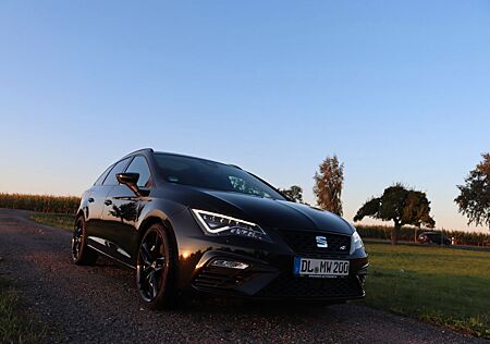 Seat Leon ST 2.0 TSI CUPRA 4Drive DSG