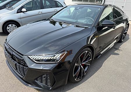 Audi RS7 4.0TFSI quattro Pano B&O Matrix ceramic 22"
