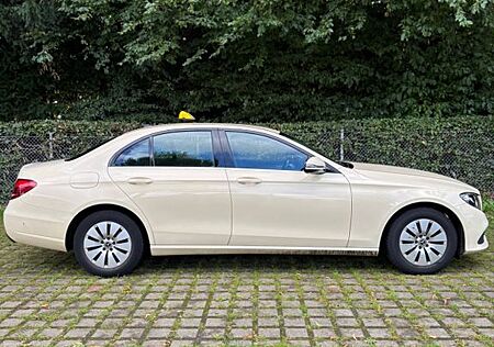 Mercedes-Benz E 200 d Autom. -