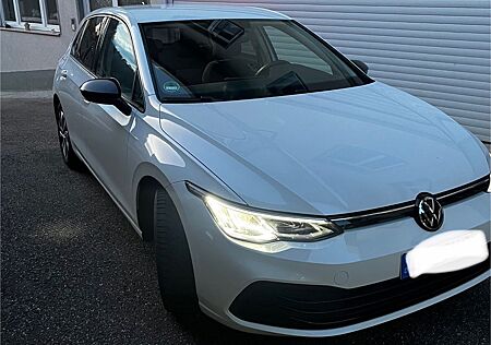 VW Golf Volkswagen 1.5 TSI OPF 110kW ACTIVE