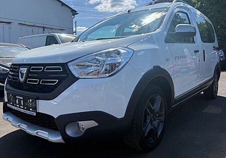 Dacia Dokker Stepway Celebration*Navi*HU/AU*AHK*