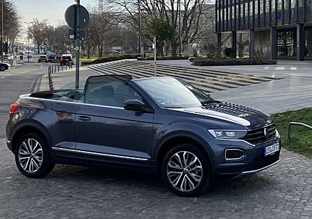 VW T-Roc Volkswagen Cabriolet Style 1.5 TSI DSG LED AHK Sthzg