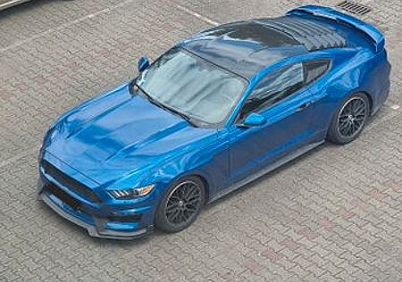 Ford Mustang 3.7L V6 Import