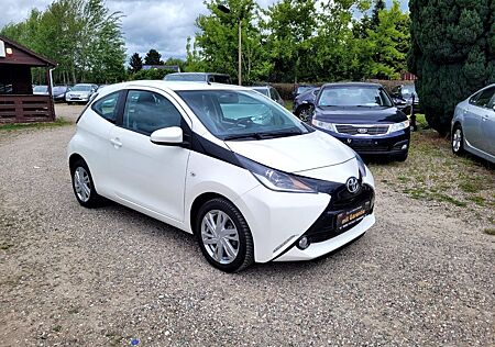 Toyota Aygo (X) Aygo -play touch