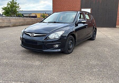 Hyundai i30 1.6 CRDi 66 kW Edition20 Edition20