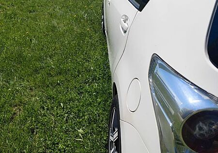 Toyota Verso 2.2l D-CAT Executive Executive