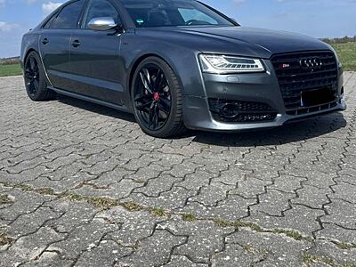 Audi S8 4.0 TFSI tiptronic quattro -