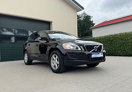 Volvo XC 60 XC60 Kinetic AWD Auto, Xenon, Tüv+Au Neu