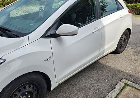 Hyundai i30 1.6 CRDi 81kW Trend Trend