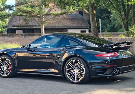 Porsche 991 Turbo Coupé SportChrono APPROVED Service NEU
