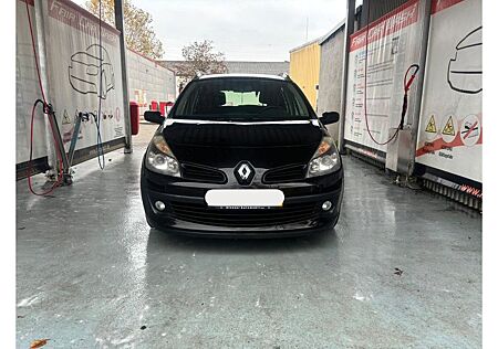 Renault Clio Grandtour Edition Dynamique 1.2 16V Eco...