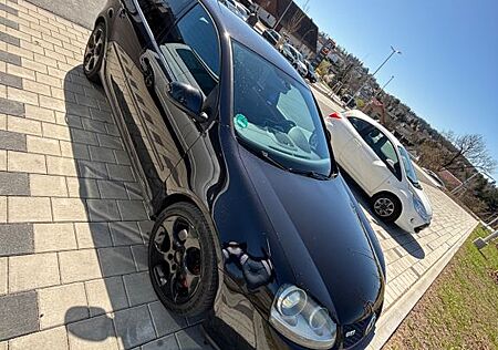 VW Golf Volkswagen 2.0 T-FSI GTI GTI
