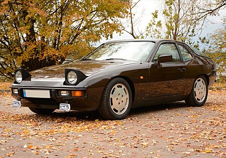 Porsche 924 Mocha Brown Moccaschwarz M471 Outlaw
