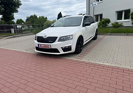 Skoda Octavia 2.0 Combi RS