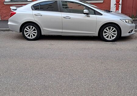 Honda Civic 1.8 i-VTEC Executive Executive