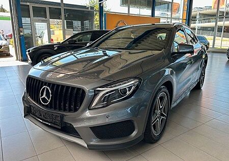 Mercedes-Benz GLA 200 GLA AMG Line,Bi-Xen,Alcan.Nav