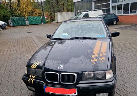 BMW 318ti E36 compact 1.9