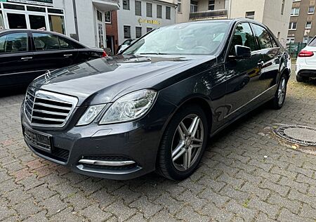 Mercedes-Benz E 220 d BE Aut. Avantgarde SHZ PDC LED Navi