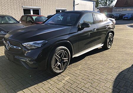 Mercedes-Benz GLC 300 de 4M Coupe AMG Night Pano Head Up Luft
