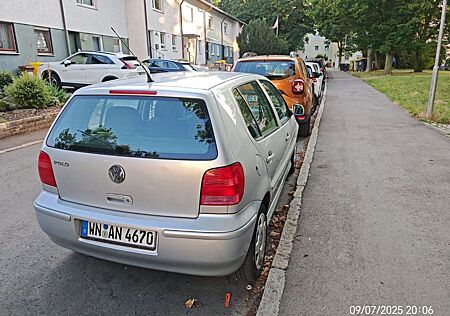 VW Polo Volkswagen 1.4 44kW Basis Basis