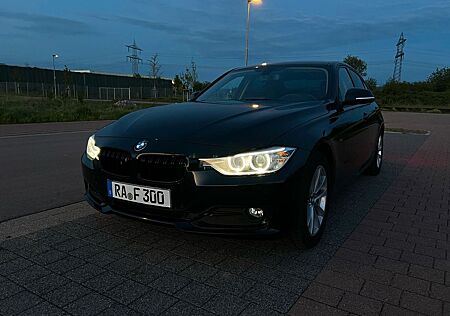 BMW 320i Sport Line