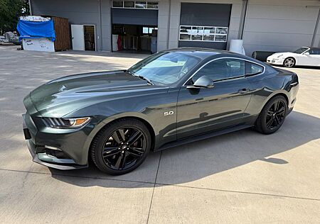 Ford Mustang 5.0 Ti-VCT V8 GT Auto GT