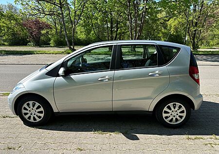 Mercedes-Benz A 160 Autotronic -