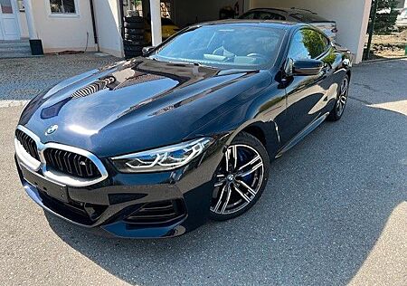 BMW M850i xDrive Coupé